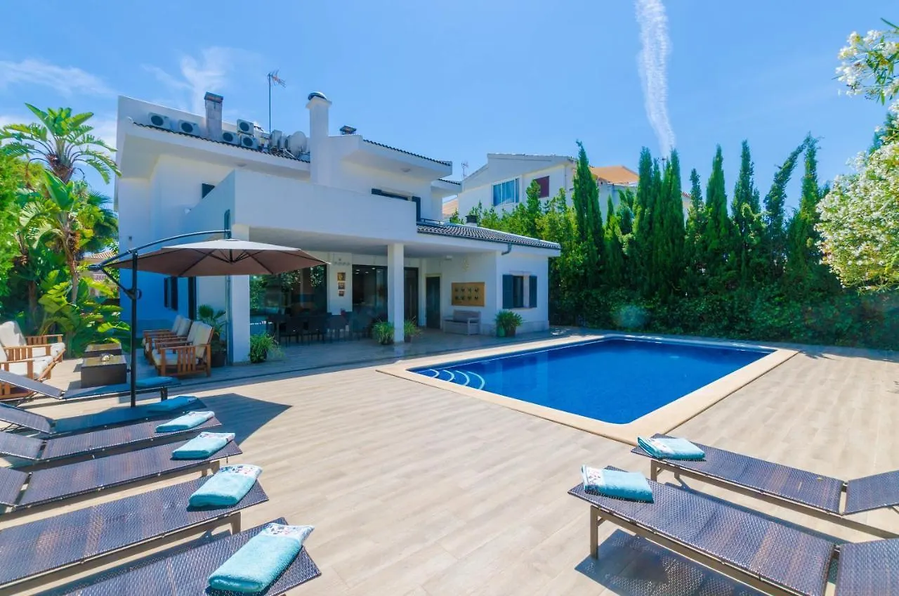 Villa Diagonal Can Picafort  Spain