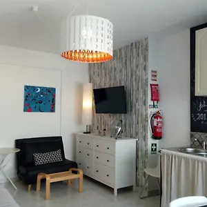 in-bed-with-lisbon-8n.hotels-lisbon-portugal.com/